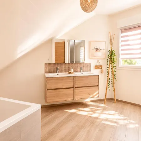 Maison Avec Piscine Village Prefere Des Francais Bergheim