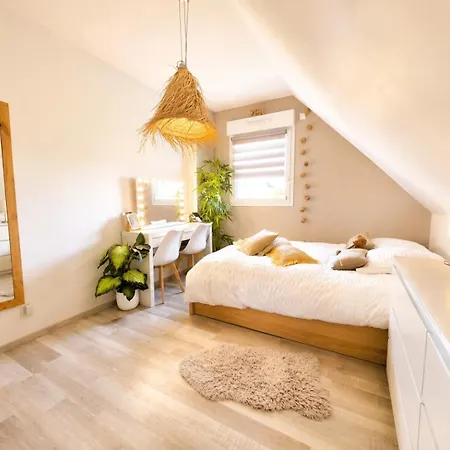 Maison Avec Piscine Village Prefere Des Francais Holiday home