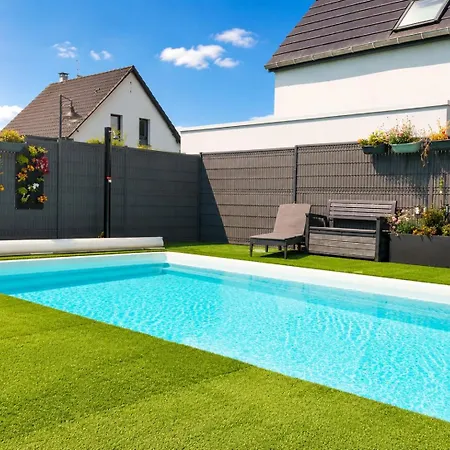 Maison Avec Piscine Village Prefere Des Francais Holiday home Bergheim